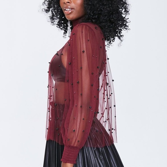 Gorgeous sheer blouse - Picture 3 of 9